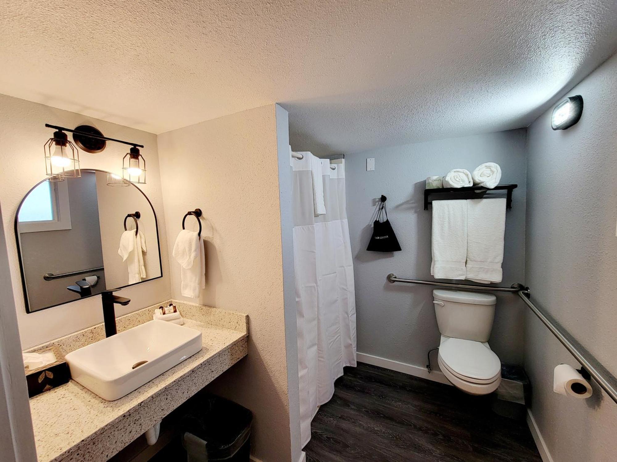 Saltwater Inn Westport Bagian luar foto